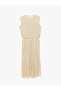 Sleeveless Crew Neck Slit Detail Shiny Pleated Pleated Long Dress with Belt - 3