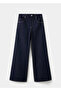 Wide Leg Low Waisted Jeans - 3