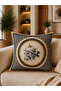 Set of 4 Decorative Throw Pillow Covers 43X43 cm and Runner 40X140 cm with Classic Floral Pattern - 2