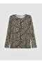 Nevavm Women's T-Shirt with Oval Collar Pattern - 6