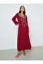 Maroon Embellished Long Sleeves Jalabiya - 3