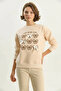 Women's Three-Thread Embroidered Beige Sweatshirt with Bow Embroidery and Ribbon Accessories - 5