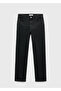 Schmal geschnittene Jeans mit hoher Taille - 3