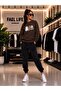 Unisex Wide Cut Zero Necklace and Sweatpants 3-Piece Printed Set