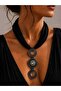 Design Necklace with Shawl-Look Accessories