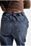 Women's Dark Blue 2W5-5 Relaxed Fit Elastic Waist Denim Jeans - 3