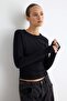 Siyah Pamuklu Bisiklet Yaka Fitteed/Vücuda Oturan Esnek Örme T-Shirt TWOAW27TS00039