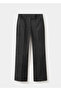 Mid-Waist Flared Jeans - 3