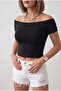 Women's Black Color Boat Neck Fitted Basic Stretchy Crop Blouse - 5