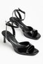Luumi Cross-Strapped Black Patent Leather Single-Strapped Women's Shoes