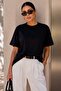 Oversized Basic T-Shirt with Lace Detail on the Back – Crew Neck Comfortable Fit Casual Stylish Blouse My3535 - 2