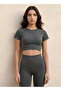 Performance Cutout Crop T-shirt - 4