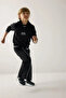 Barrel Fit College Printed Black Sweatpants for Boys H9607A826Au - 2