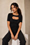 Black Oval Window Detail Short Sleeve Fit Blouse - 5