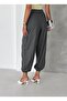 Women's Woven Pleated Balloon Pants - 6