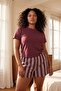 Bordo Çizgili Kısa Büyük Beden Örme Pijama Takımı TBBSS26AI00105
