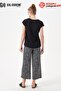 29128 Premium Women's Patterned Comfortable Cut Loose-Legged Short-Sleeved Pajama Set - 2