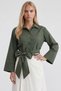 Women's khaki poplin shirt with wide cuffed sleeves and front tie detail alc-x13750 - 2