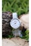 Women's Wristwatch Metal Classic Design 30mm Diameter