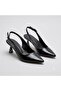 (Park Moda) Closed Toe Women's Shoes with Low Heels Black