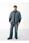Easy-To-Wear, Loose-Fitting Men's Shirt with Snap Fasteners on the Shoulders - 2