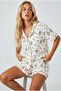 Ekru Sari Bi̇yeli̇ Çi̇çek Patterned Wrinkled Short Sleeve Buttoned Pajama Set with Ribbed Shorts 8008