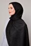 شال أسود مرصع بالألماس اللامع