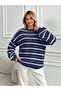 Striped Women's Oversize Knitwear Sweater - 4