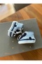 Newborn (8cm) Hand Knitted Baby Booties - 3