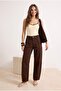 Kahverengi Barrel Kalıp %100 Pamuk Gabardin Pantolon TWOAW26PL00084 - 2