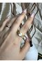 White Honeycomb and Bee Model Zircon Stone Gold Women's Ring - 2