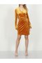 Rochie scurta, Maro
