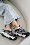 Warri Women's Thick Soled Suede Snekaers Black - 5