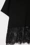 Siyah Etek Ucu Dantel Yumuşak Kumaşlı Örme Büyük Beden T-shirt TBBSS26BF00071 - 5
