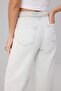 Açık Mavi DÖKÜMLÜ Kemer Detaylı Yüksek Bel %100 Pamuk Wide Leg Jeans TWOSS26JE00190 - 4