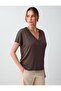 Acı Kahve Off-Shoulder V-Neck T-Shirt