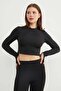 Basic Crew Neck Finger-Loop Crop Blouse - 6