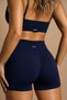 Cute Model Women Seamless Scrunch High Waist Sports Shorts Leggings
