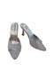 Zenne with Heels
