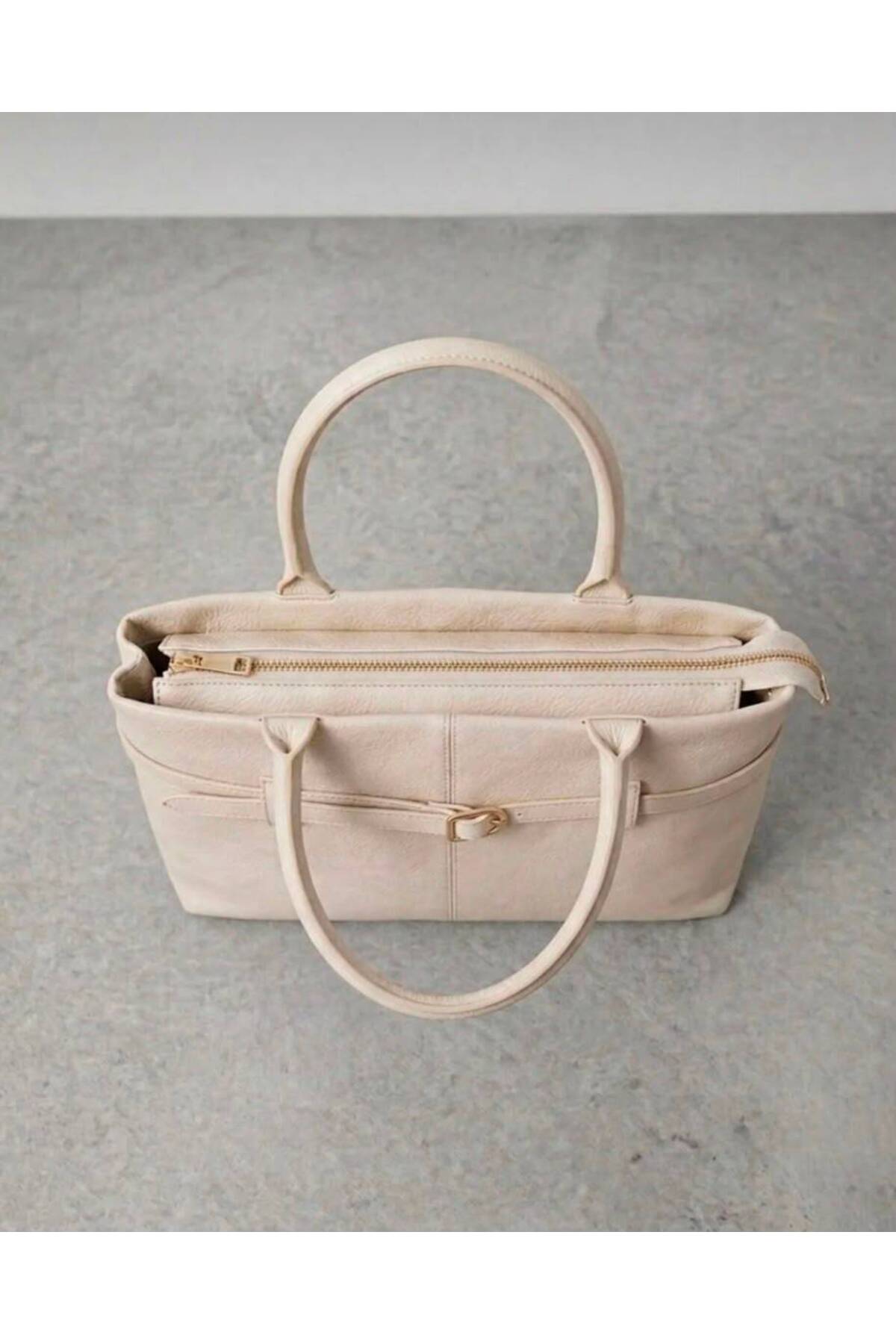 Women's Soft Faux Leather Cream Shoulder Bag - 2
