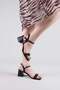 Busso Thin Belt Buckle Heeled Shoes Black