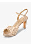 Women Strappy Buckle Closure Sandals - 4
