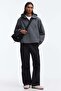 Water-repellent nylon windbreaker