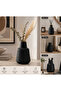 مزهرية ديكور سيراميك مودرن بتصميم محفور أنيق – Modern Decorative Ceramic Vase – مناسبة للزهور المجففة والديكور المنزلي والمكاتب – المقاسات: الارتفاع 12 سم × القطر 8 سم - 3