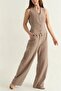 Women's Two-Piece Vest & Pants Stylish Set - 2