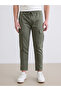 Esvab • Modern & Distinctive Slim Fit Men's Cargo Pants - 2
