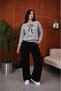 Women's Fashion Bear Mannequin Bear Graphic Printed Comfortable Fit Crew Neck Gray Sweatshirt - 2