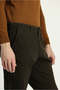 بنطلون قماش ليكرا / تشينو بقصة قياسية وتصميم منتظم - 6