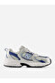 حذاء رياضي 530