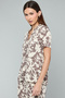 Floral Print Shirt with Lapel Collar and Short Sleeves - 4